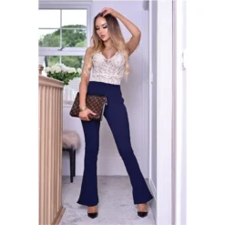 Titelseite 37 Titelseite -Default Template 1 elegante damen bundfalten stoffhose mit schlag marine2