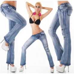 Sexy 5-Pocket Destroyed Bootcut Jeans In Used-Look Blau